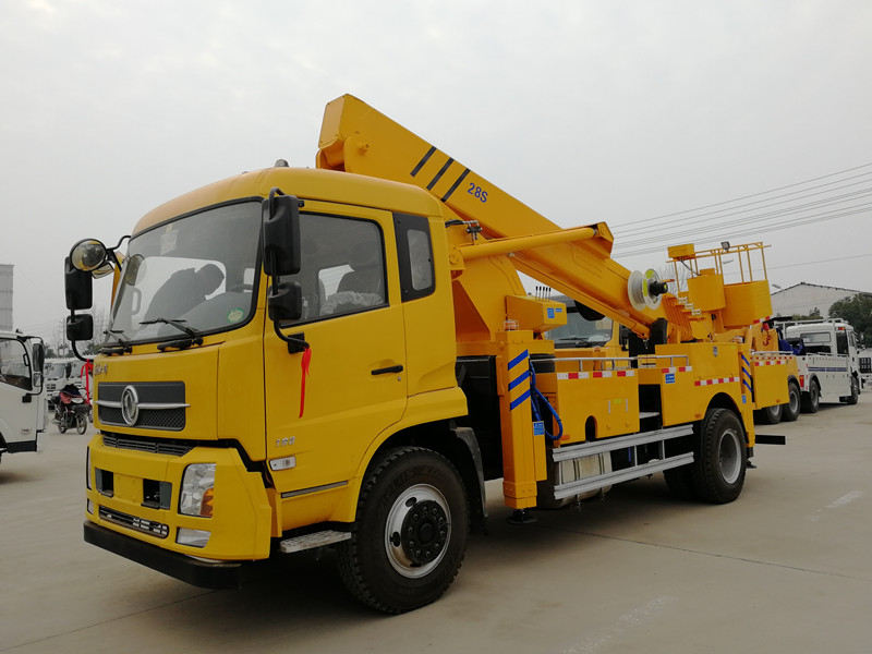 東風天錦26米伸縮臂高空作業(yè)車-直臂式高空作業(yè)車