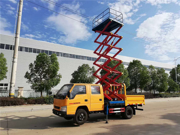江鈴雙排6米8米10米高空作業(yè)車(chē)-垂直剪叉升降平臺(tái)車(chē)