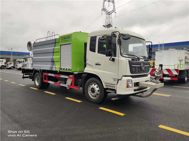 國(guó)六東風(fēng)天錦60米抑塵車帶前置電子炮