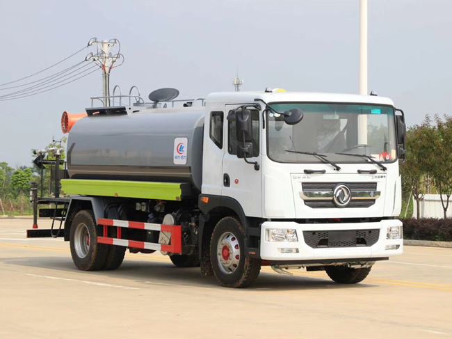 東風(fēng)多功能灑水車(chē)/12方霧炮灑水車(chē)