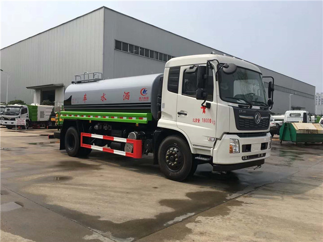 東風(fēng)天錦12方多功能灑水車(chē)/不銹鋼罐體以及管道