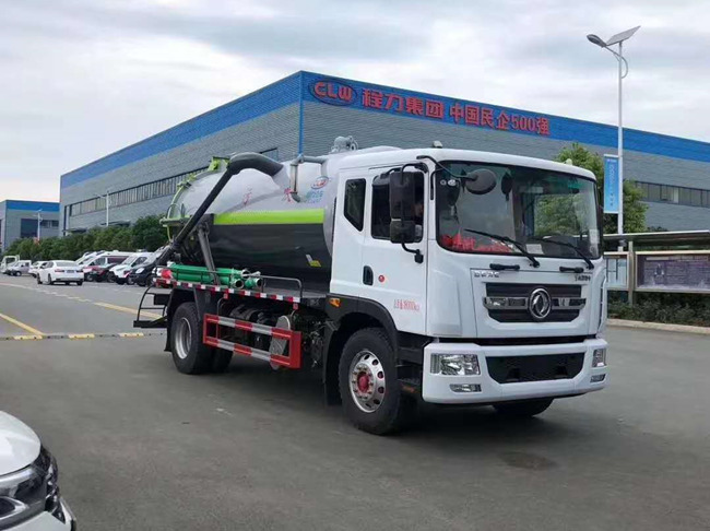 東風(fēng)D9吸污車/國六10方吸污車