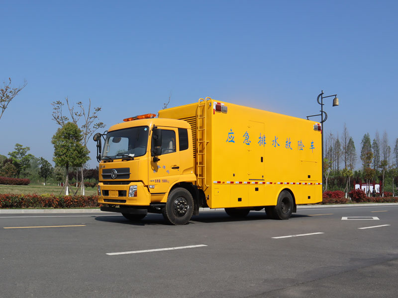 東風(fēng)天錦排水車